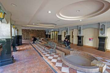 エントランスホール