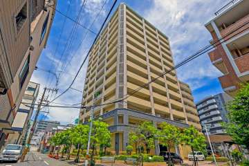 ネバーランド新梅田の外観（南西側から）