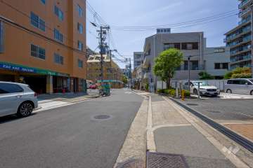 敷地南側の前面道路　