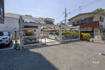 敷地内駐車場（屋外機械式）　　