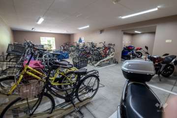 屋内に設けられた駐輪場・バイク置場