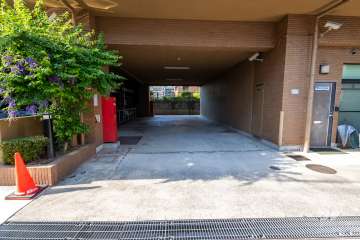 駐車場の出入り口・敷地内駐車場（屋内機械式）
