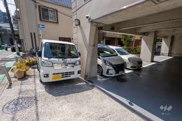 敷地内駐車場（屋外平面式、屋内平面式）
