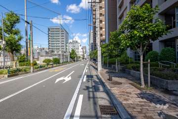 敷地北側の前面道路　