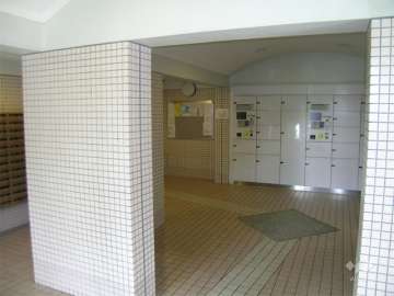 エントランスホール