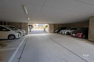 敷地内駐車場（屋内平面式）