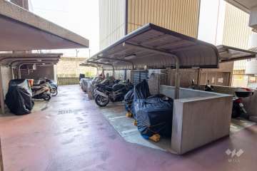バイク置場