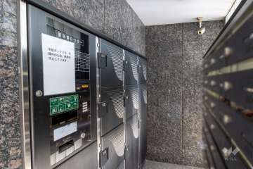 宅配ボックスと共用ポスト