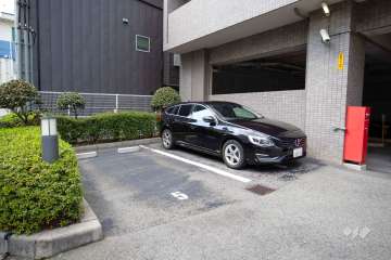 敷地内駐車場（屋外平面式）