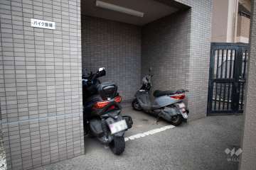 バイク置場