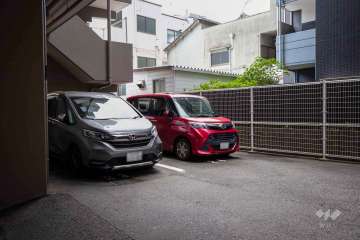 敷地内駐車場（屋外平面式）