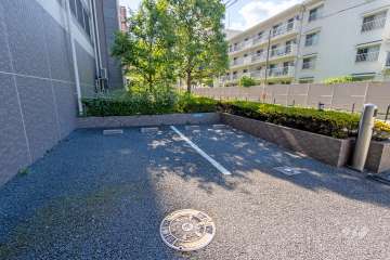 敷地内駐車場（屋外平面式）