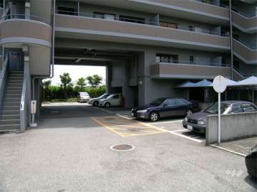 敷地内駐車場