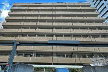 朝日プラザ梅田2の外観（南側から）