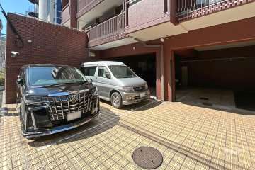 敷地内駐車場（屋外平面式）