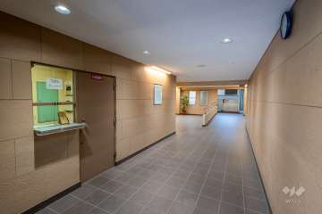 エントランス内