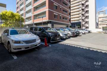 敷地内駐車場（屋外平面式）