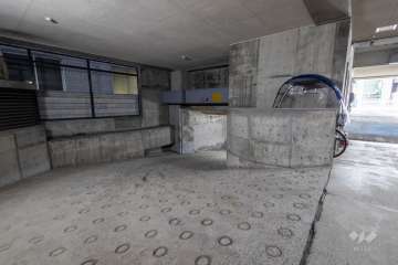 駐車場の出入り口　