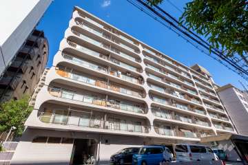 与力町スカイハイツの外観（北西側から）