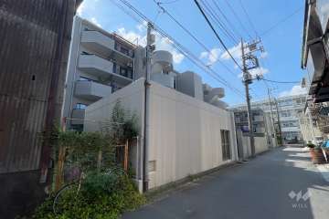 モアステージ川口の外観（北東側から）