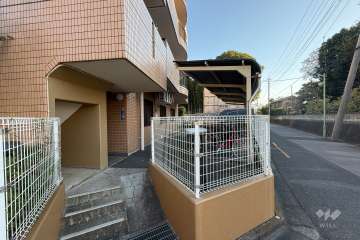 駐輪場（屋根あり）