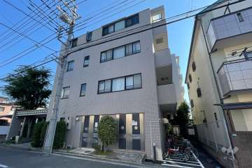 川口南町パークホームズの外観（南西側から）