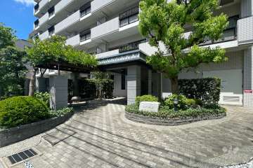 エントランスアプローチ