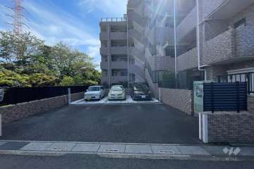 敷地内駐車場（屋外機械式）