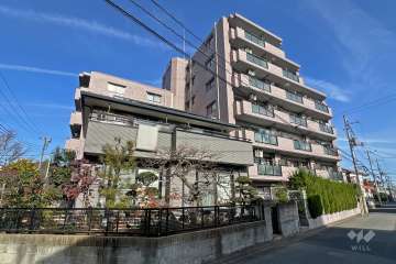 ダイアパレス東浦和2の外観（南側から）