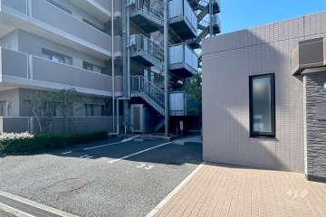 敷地内駐車場（屋外平面式）