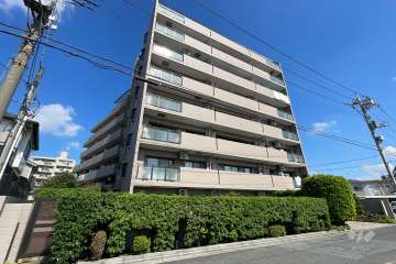 レクセルマンション西川口第２の外観（南西側から）