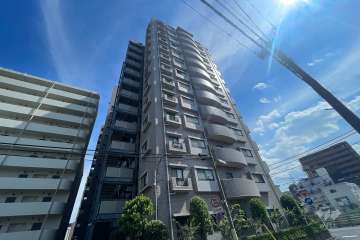 レクセルプラザ西川口の外観（北西側から）