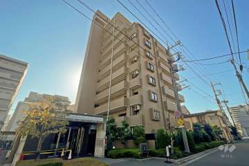 コスモ川口ロイヤルステージの外観（北西側から）