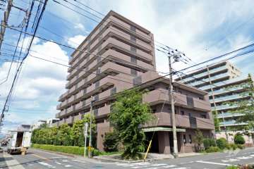 コスモ川口中青木公園の外観（南東側から）