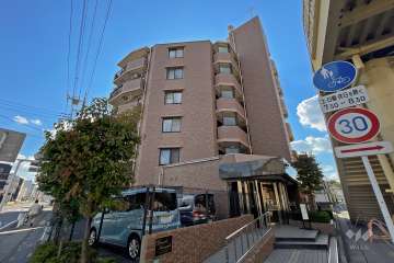 グランシエロ川口の外観（東側から）