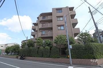 イトーピア川口元郷の外観（西側から）