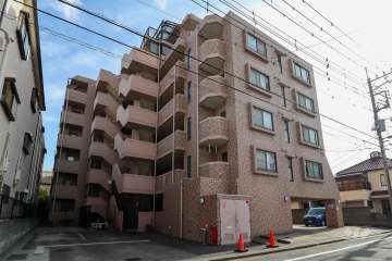 グリーンミユキ川口元郷の外観（北東側から）