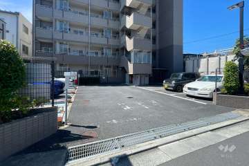 敷地内駐車場（屋外平面式・屋外機械式）