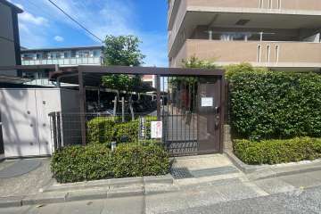 駐輪場の出入り口