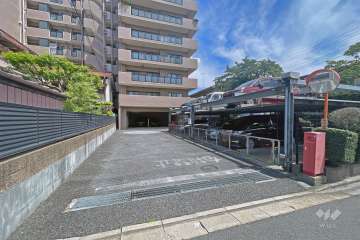 敷地内駐車場（屋外機械式）