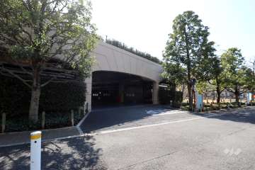駐車場の出入り口