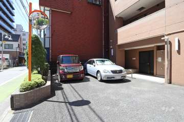 敷地内駐車場（屋外平面式）