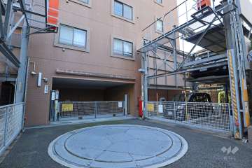 敷地内駐車場（屋外機械式）