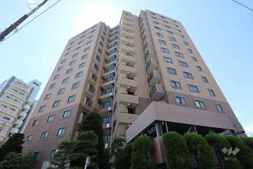 ライオンズステージ川口並木の外観（北側から）