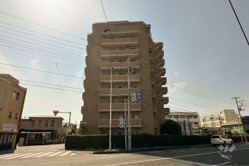 ルモン蕨の外観（東側から）