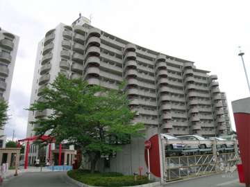 藤和箕面ホームズＡ棟（ウエストアーク）の外観（北東側から）