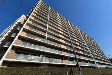 ソルシエーナ川口の外観（南西側から）