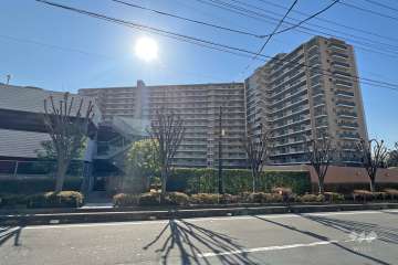 ソルシエーナ川口の外観（北東側から）