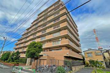 デュオコート南浦和彩の杜の外観（南東側から）