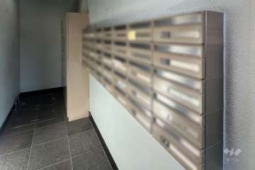 宅配ボックスと共用ポスト